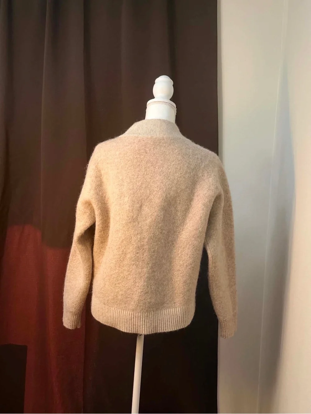 lululemon athletica Beige V-Neck Sweater